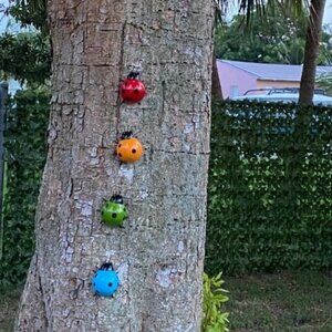 Metal Ladybugs Outdoor Wall Art Decor for Yard 4 Pack, 3.9inch Rustproof